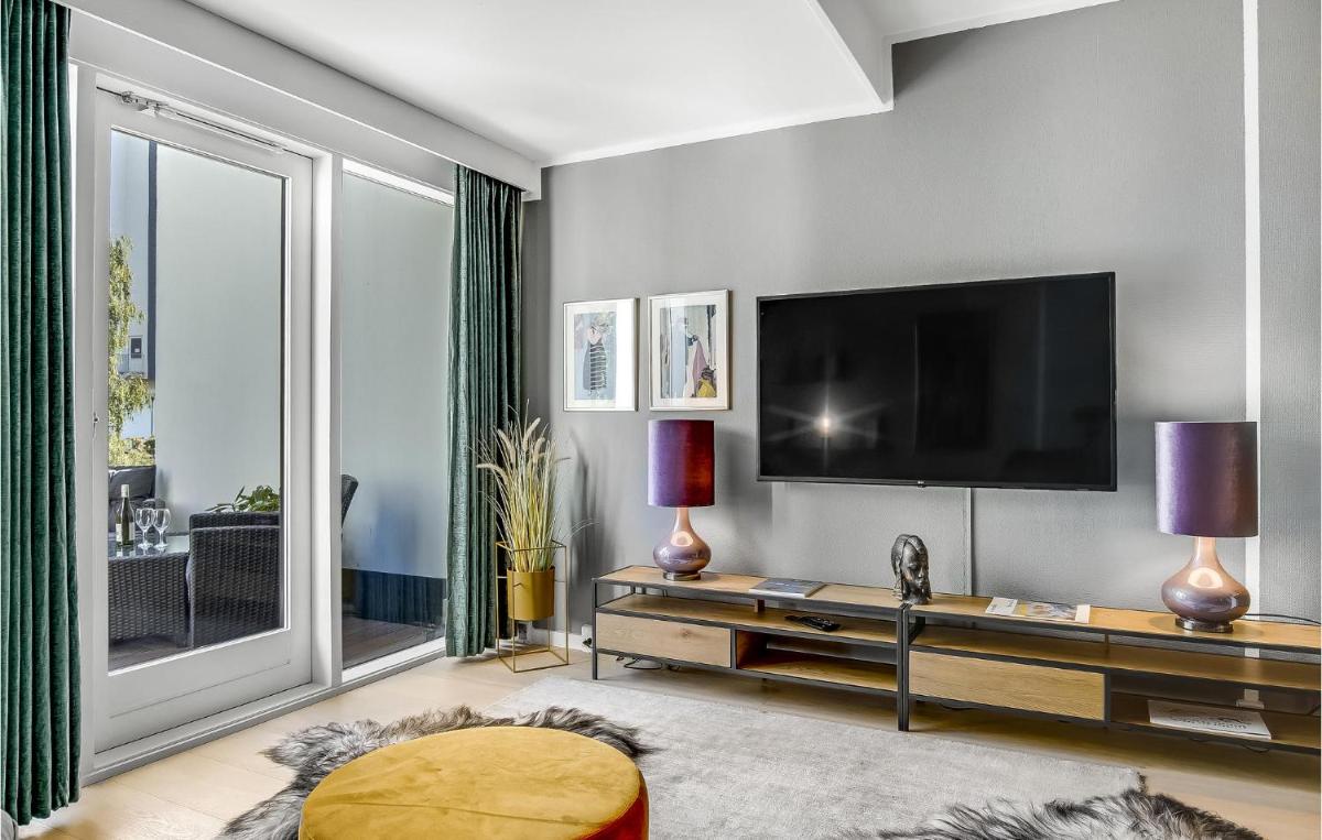 Stunning Home In Helsingr With Wifi - Housity