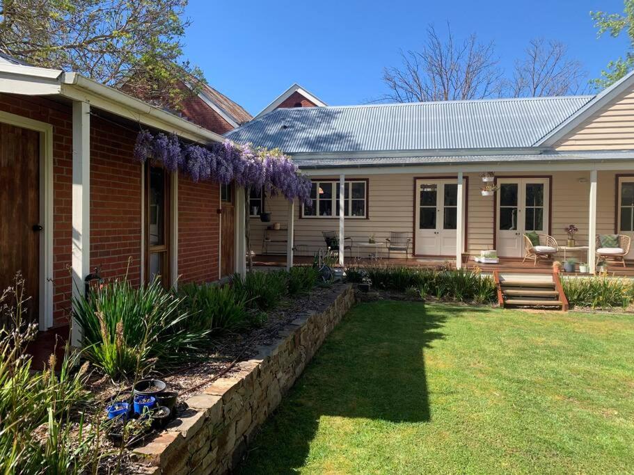 Group Luxury Escape - Sunday House, Converted Church Maldon - Housity