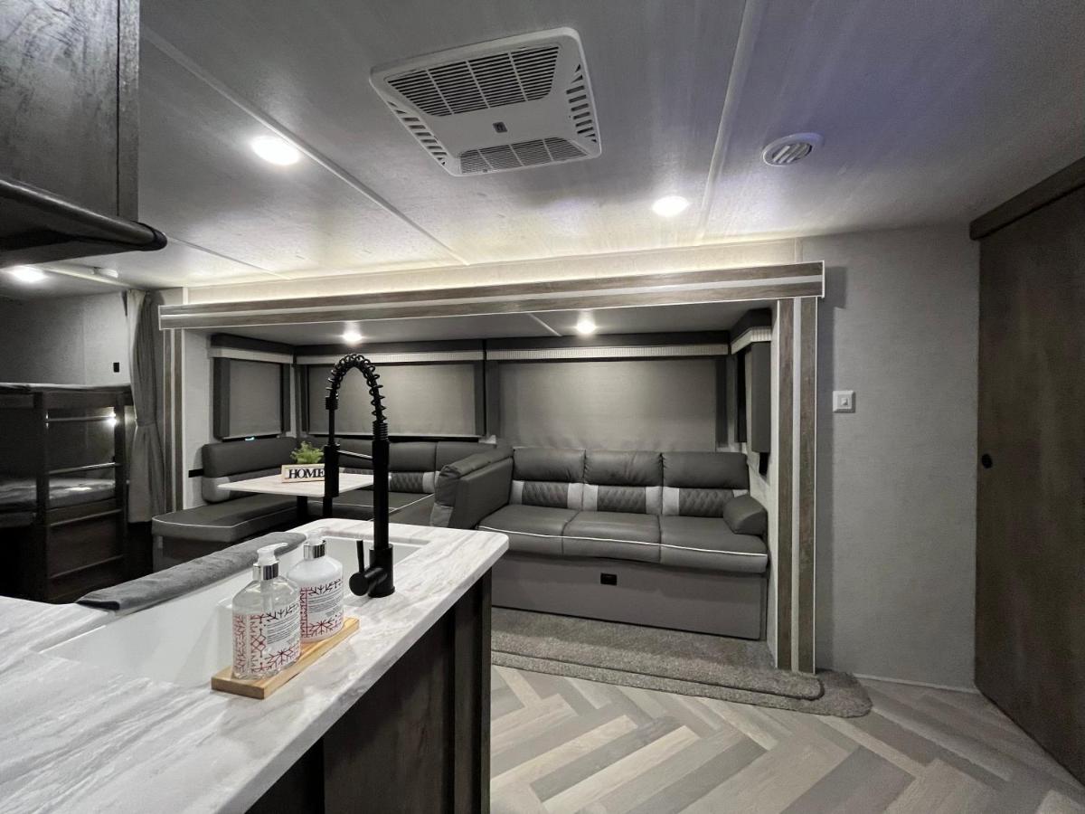 Dreamed RV - Housity