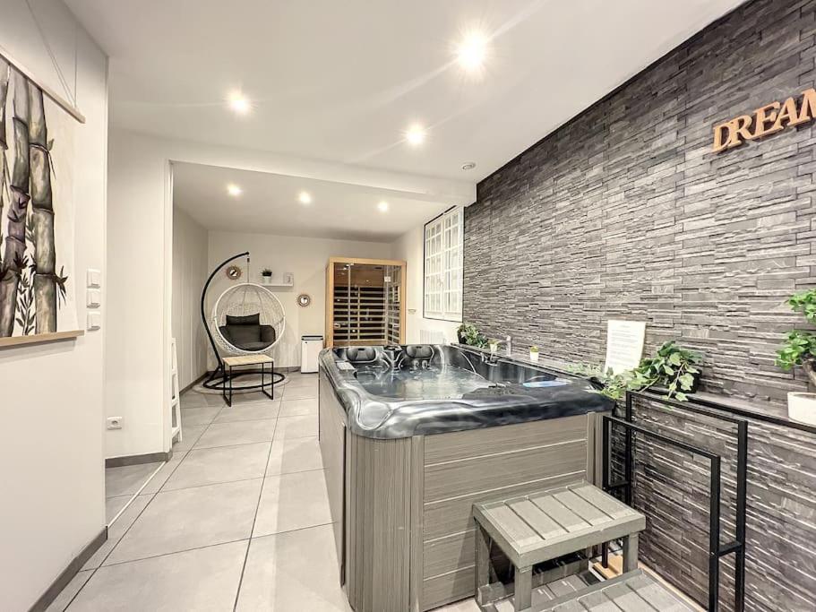 Dream Loft jacuzzi - sauna - Housity