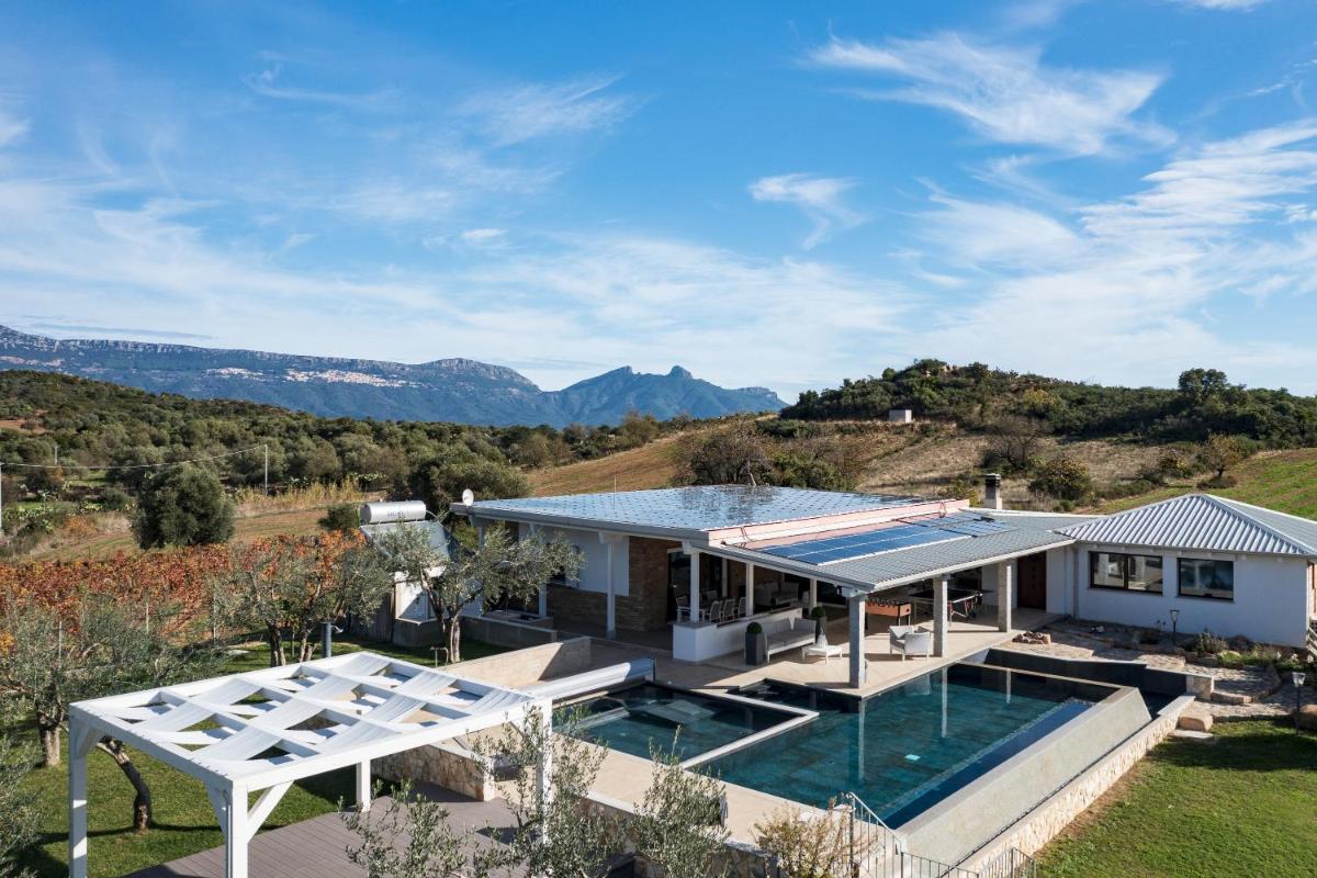 Villa Sara con Piscina - Housity