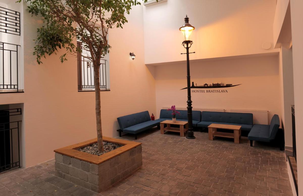 Hostel OldTown - Housity