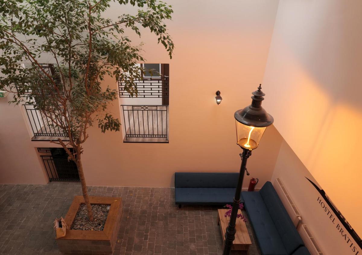 Hostel OldTown - Housity