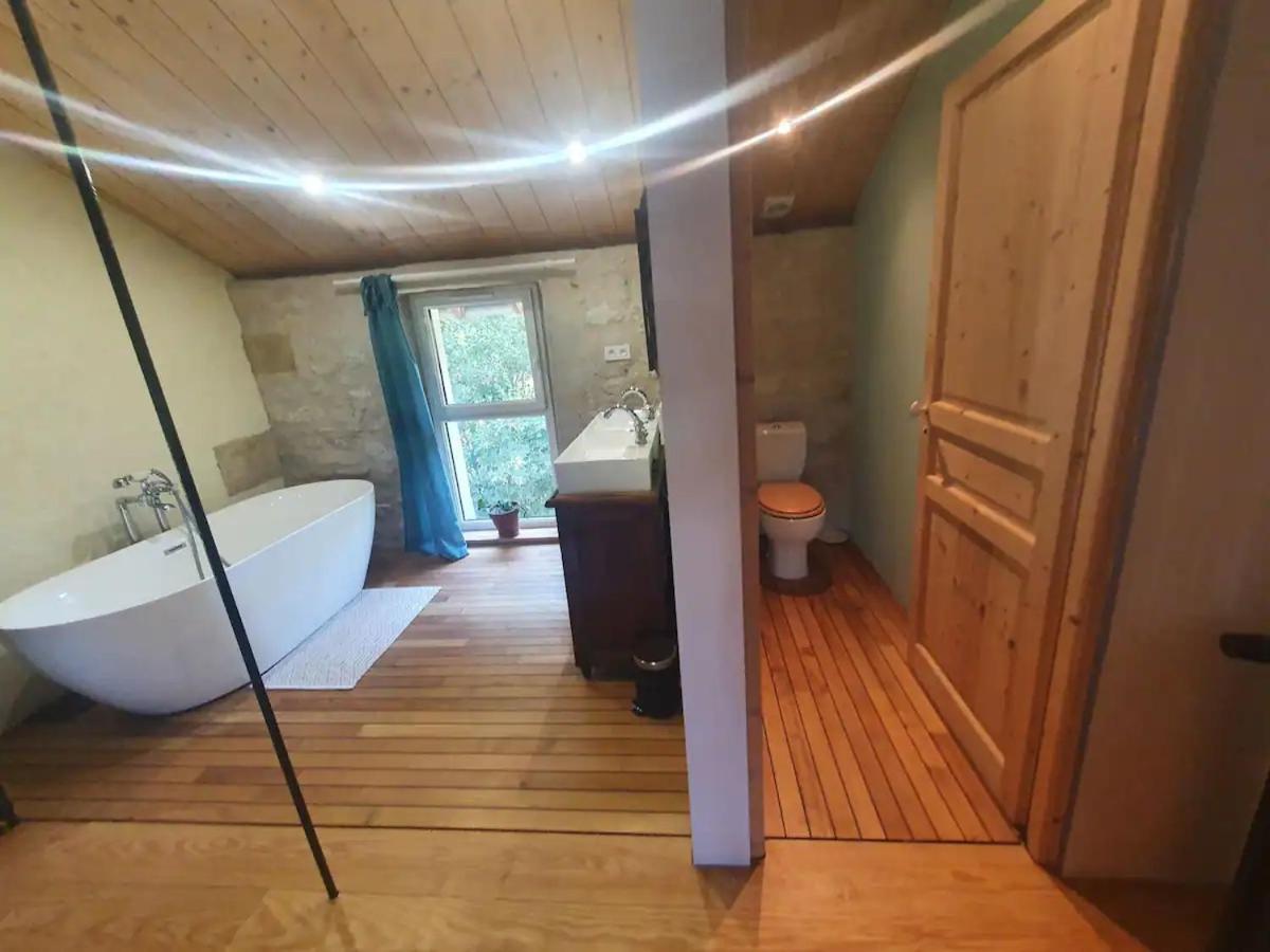 Chambre accès séparé, vignes, océan et Bordeaux - Housity