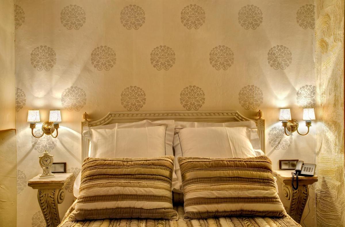 Hotel Boutique Real Posada De Liena con jacuzzi en 