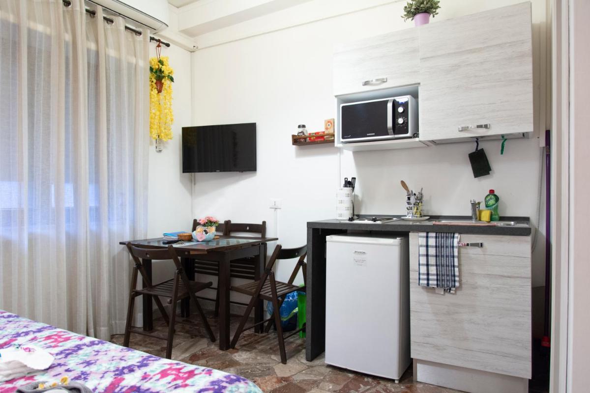 Central Station Guest House - Housity