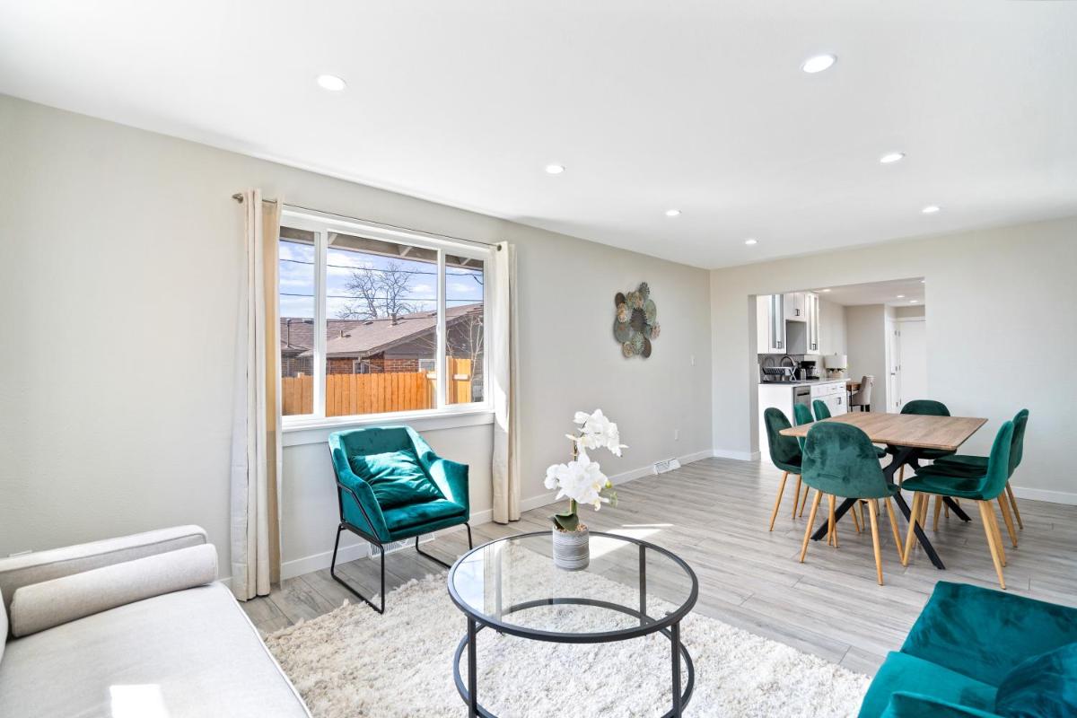 @ Marbella Lane - Neat and Modern Home in Arvada - Housity