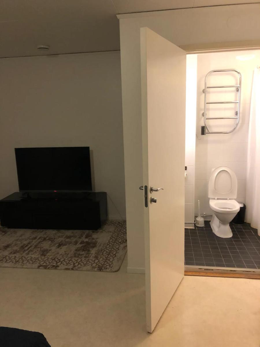 Room in House - Housity