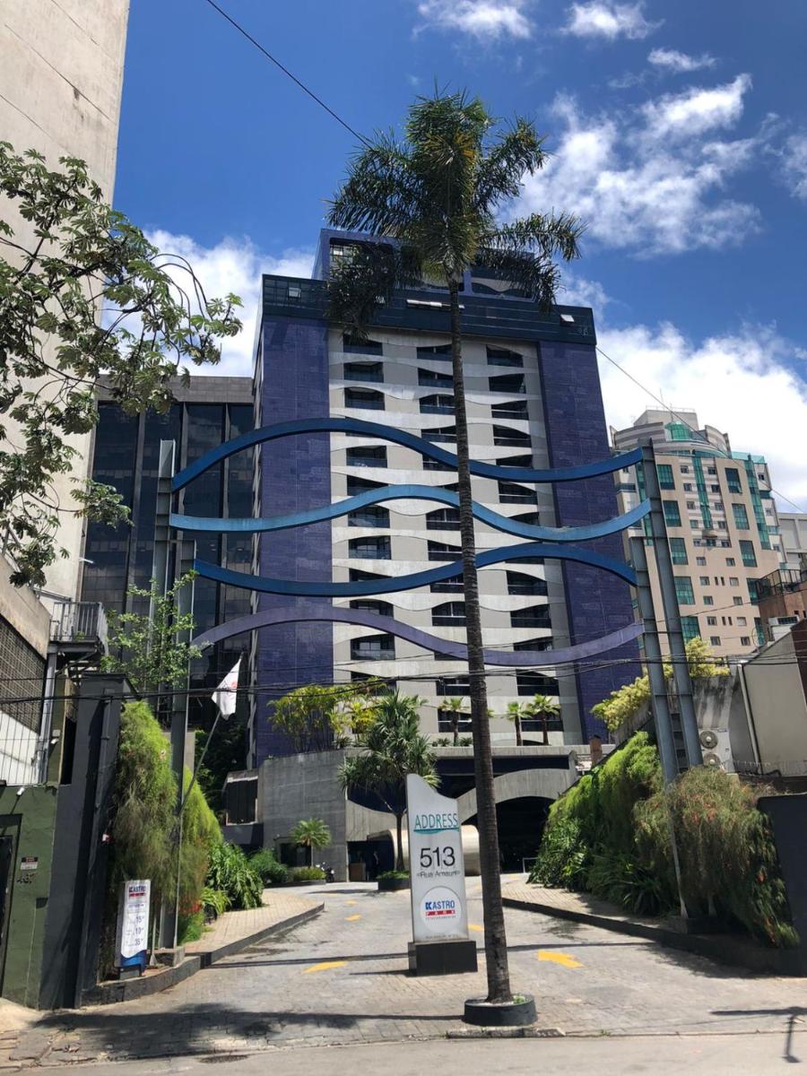 Suitetrails - FLAT-HOTEL Faria Lima Itaim São Paulo, garagem inclusa !