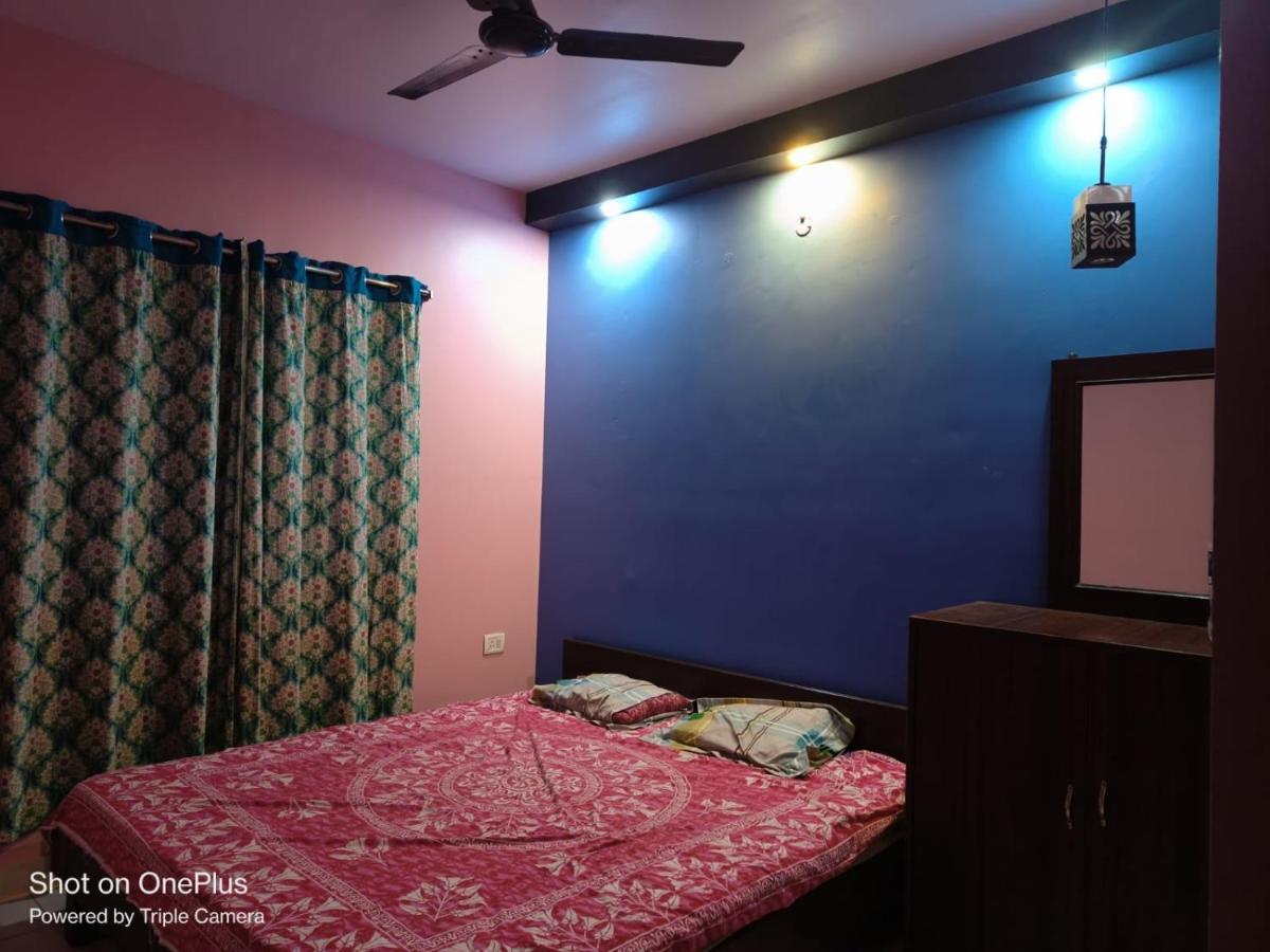 2 bhk fully furnished ganges view flat - Housity