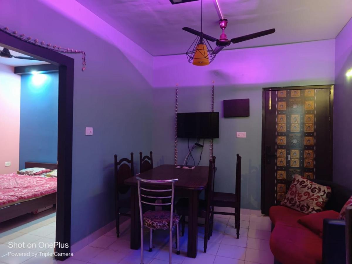 2 bhk fully furnished ganges view flat - Housity