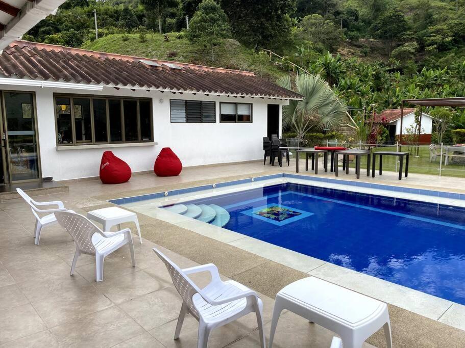 Casa ambiente rural La Vega Cundinamarca - Housity