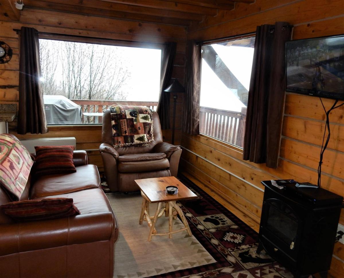 Alaska Adventure Cabins - Housity