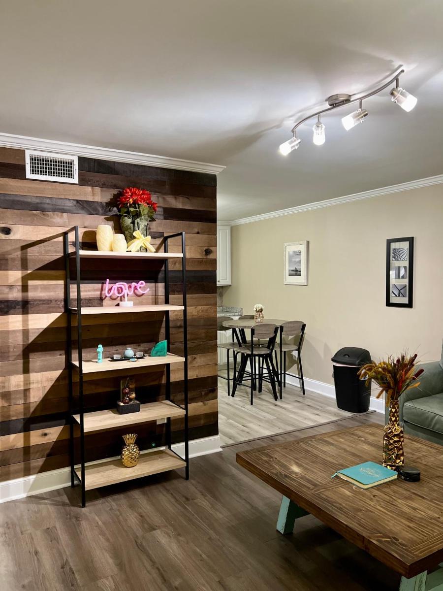 Trinity One Apartments - Country Luxury - Housity