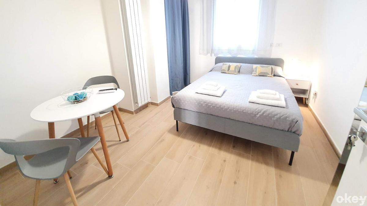 Blue Sky Rooftop Apartments - Bari Policlinico - Housity