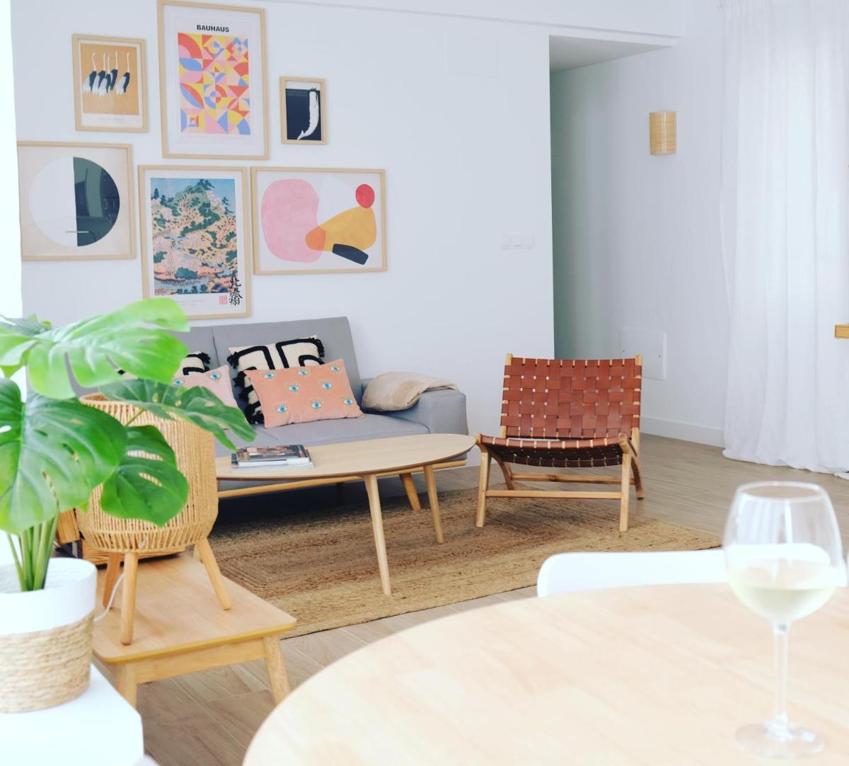 Bright and modern apartment in Bilbao city center - Housity