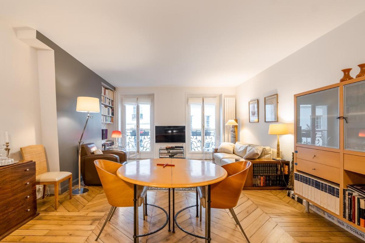 Veeve - Pompidou Hideaway - Housity