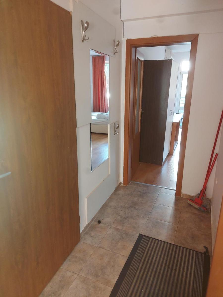 Studio and 1bedroom apartment Burgas - Economy - Housity