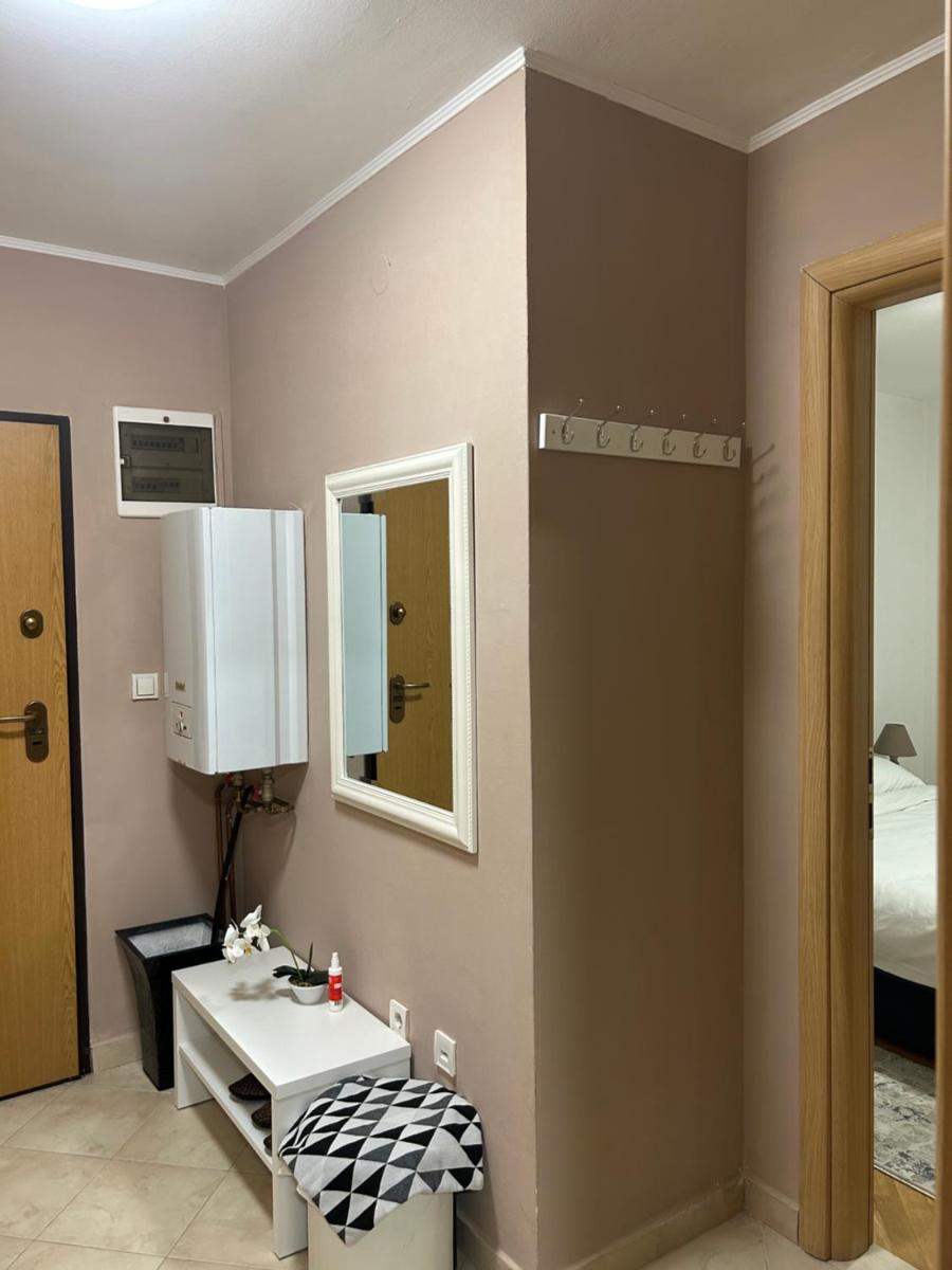 Vert Apartment - Housity