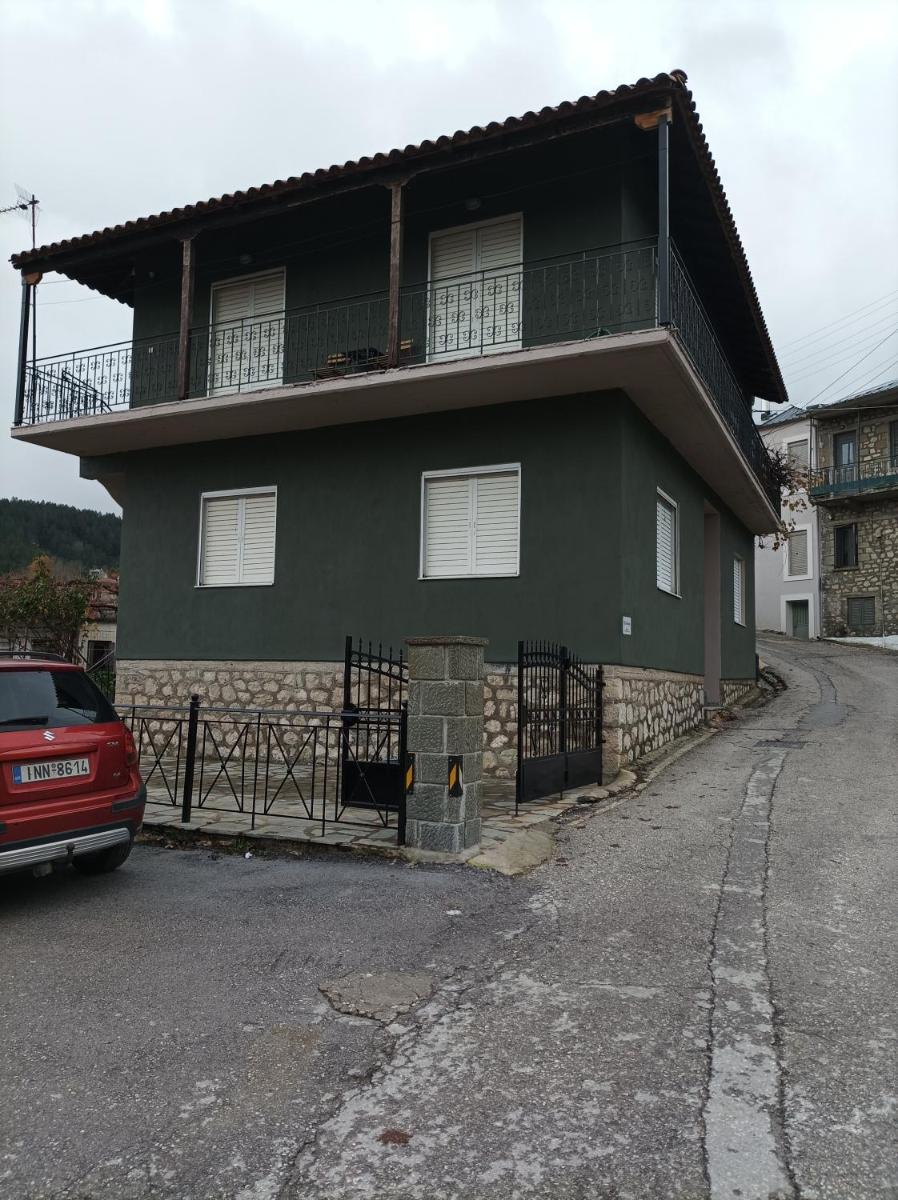 ELLI΄S HOUSE ΣΥΓΧΡΟΝΟ ΣΠΙΤΙ ΣΤΑ ΠΡΑΜΑΝΤΑ - Housity
