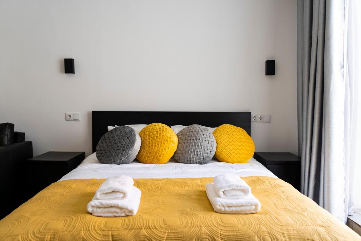 Almada Downtown 203 - Housity
