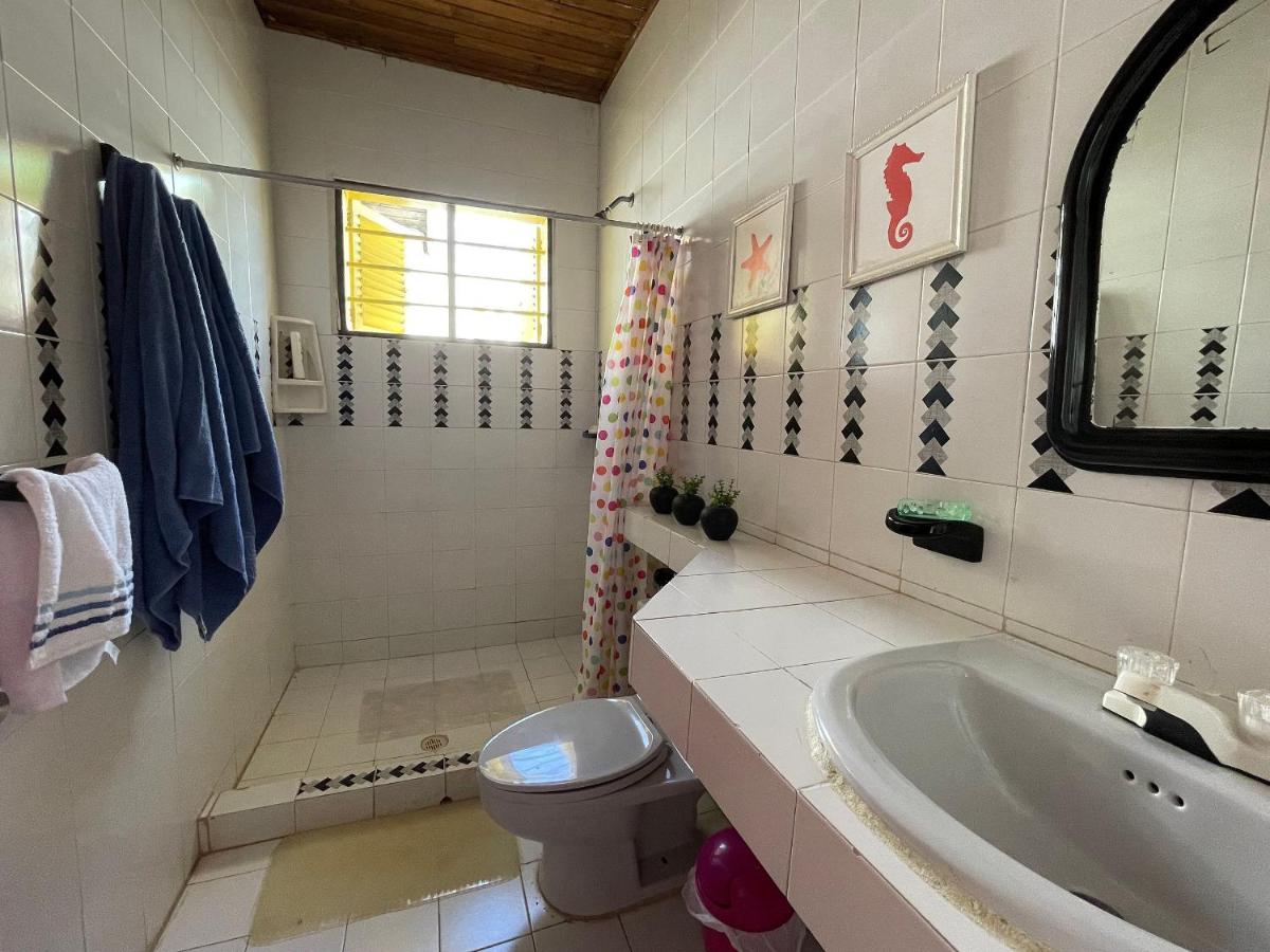 Carrizal Beach House en las Playas de El Francés - Housity