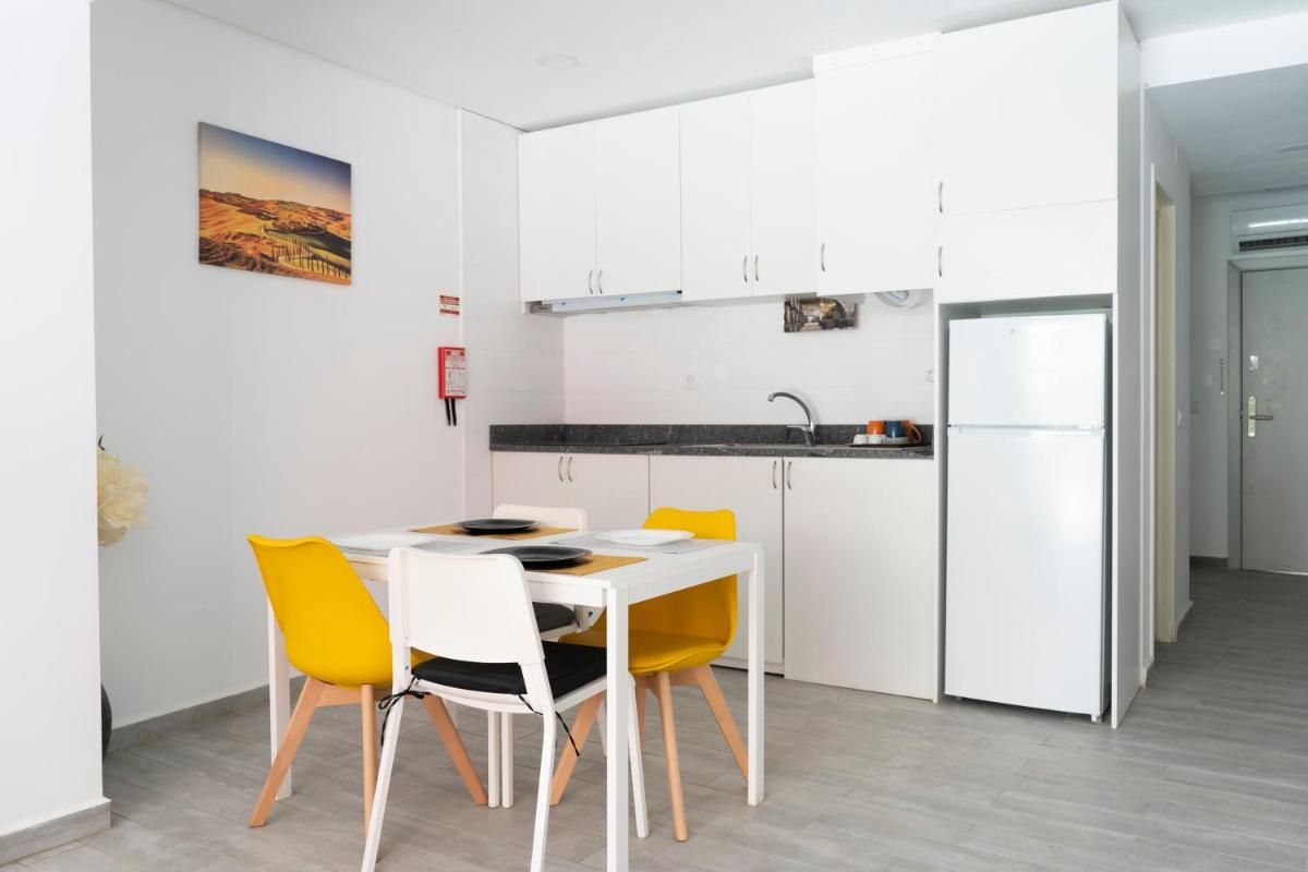Suitetrails - Almada Downtown 204