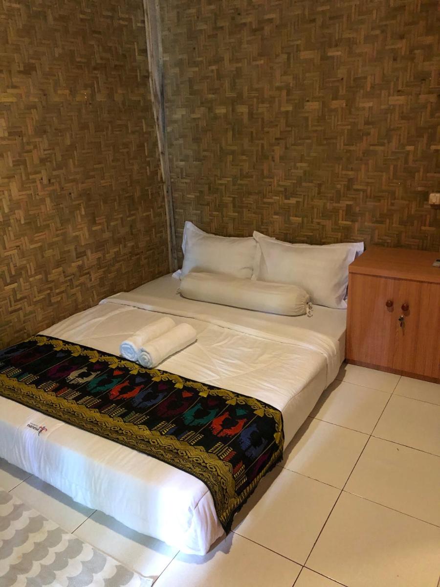 Azka Homestay - Housity