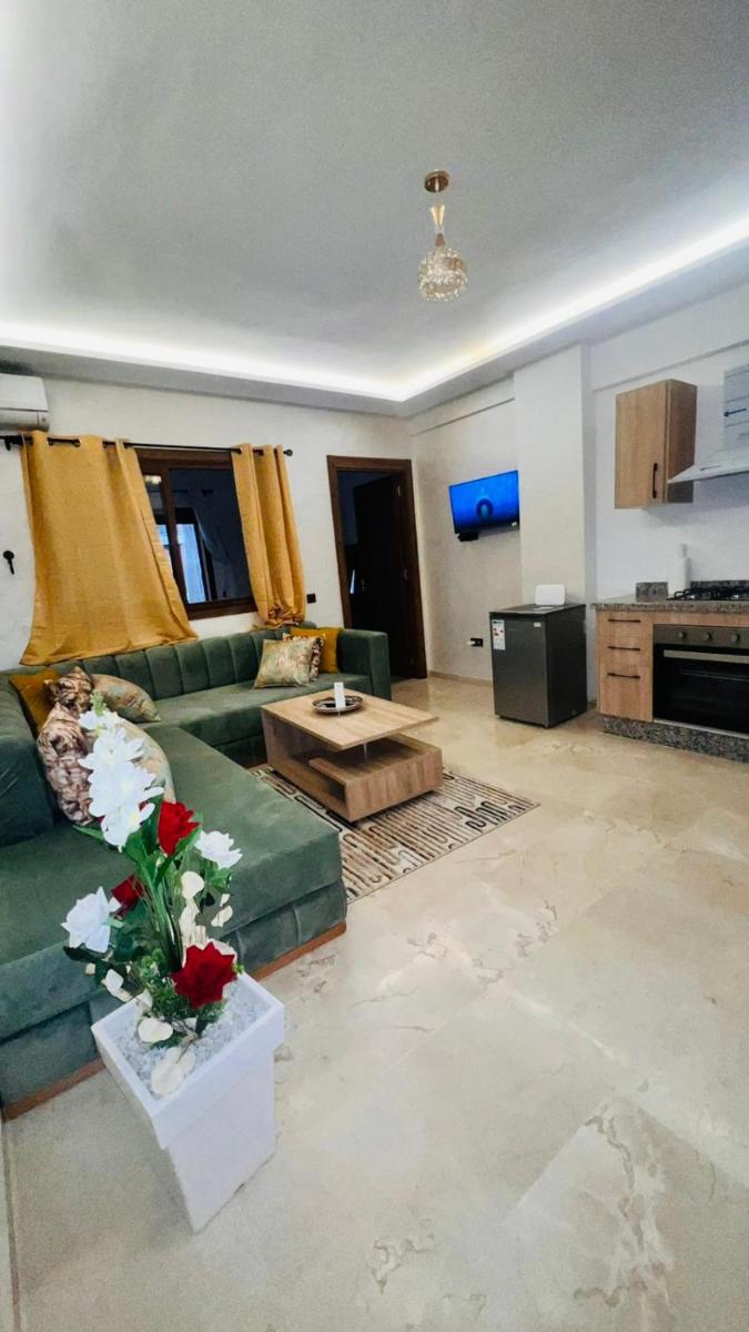 Luxury apartment Gueliz (2 min walk from Train Station) - Hizvo
