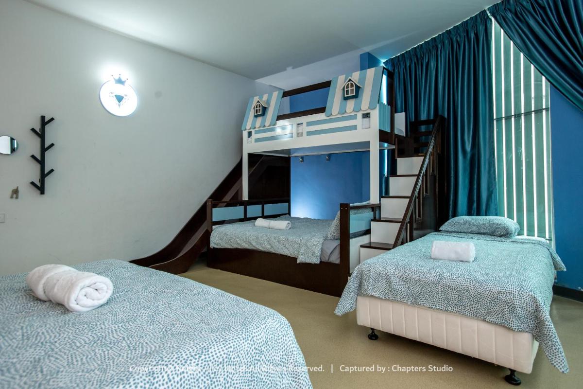 Knight Alley Hotel - Housity