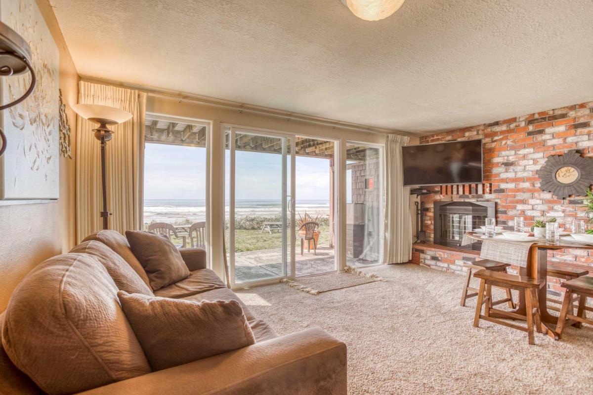 Carshell's Condo #1 - Housity