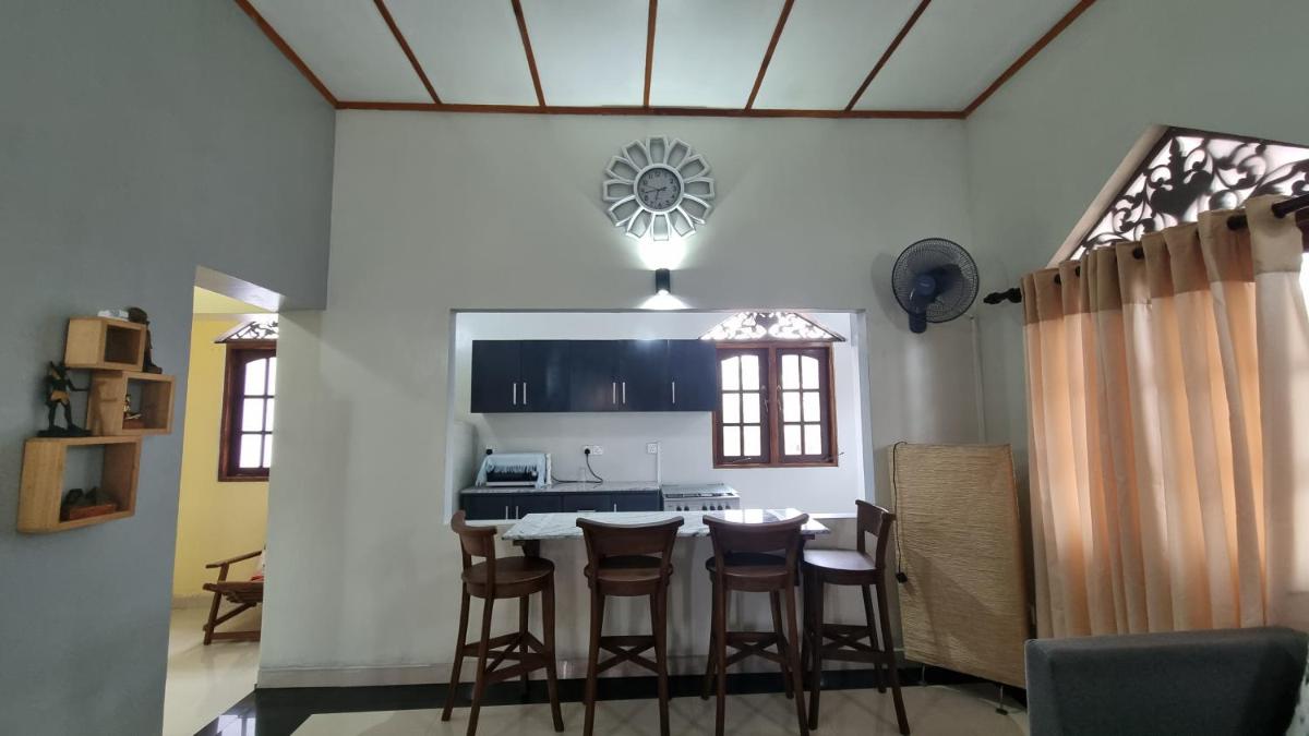 Family Tides Guest - Housity