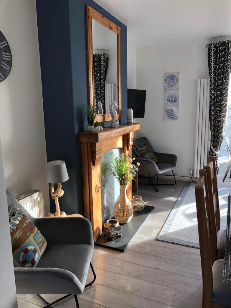 First floor apartment with Mountain Views - Housity