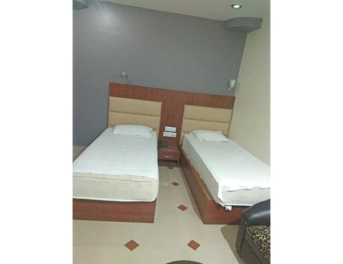 Hotel Shubh Shree Palace,Robertganj - Housity
