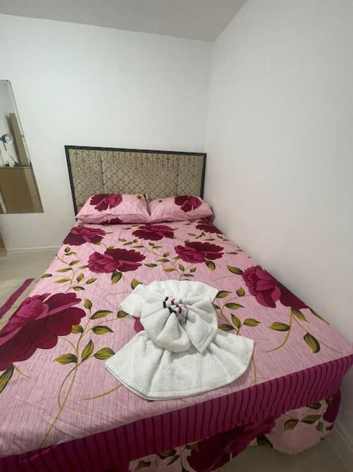Private and quiet One-Bedroom Flat Perfect for a Seasonal Getaway!