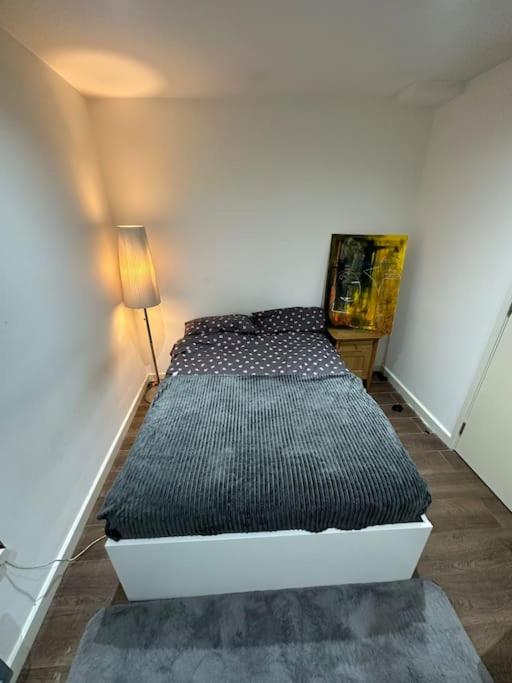 Modern 2 bedroom Fulham, Chelsea, central - Housity