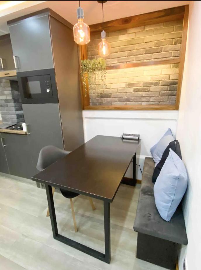 Suitetrails - Gorgeous One Bedroom Apartment