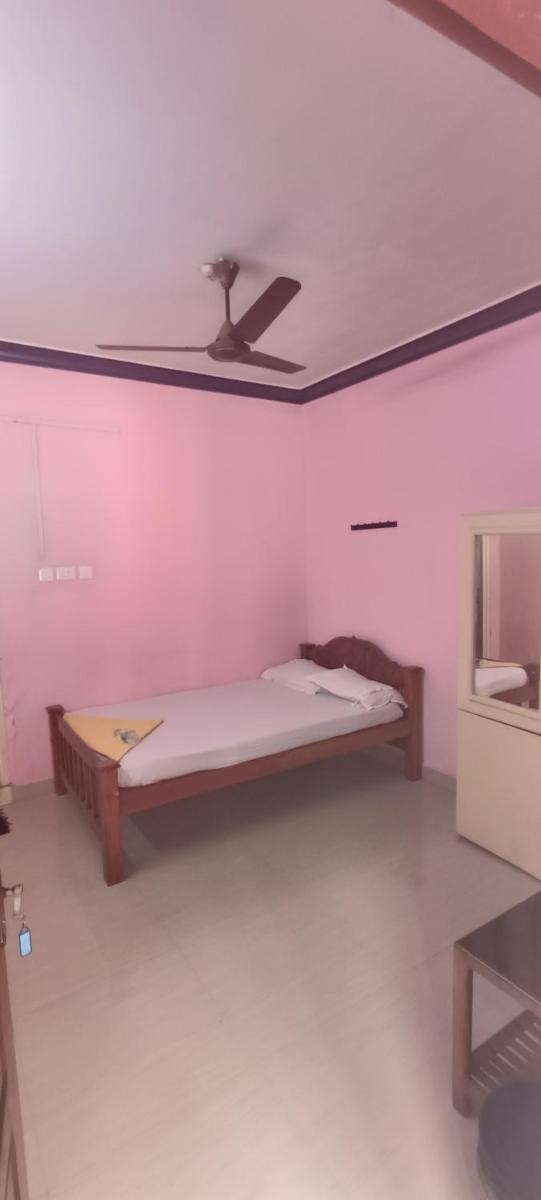 Hotel Greenvalley Residency - Housity