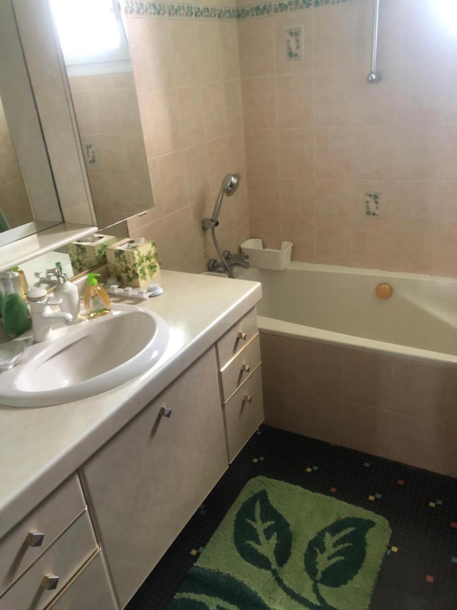 BOUQUIN MARTINE - Housity