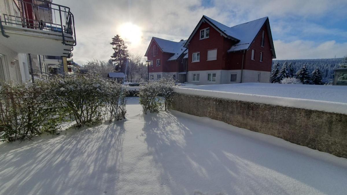Suitetrails - Wohlfühl-Ferienwohnung mit Tiefgarage im Grünen