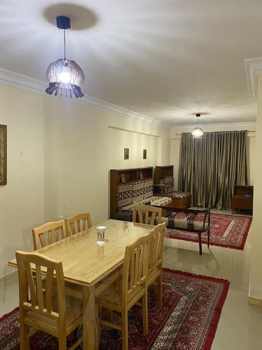 Suitetrails - kafr abdo 2 bedroom apartment