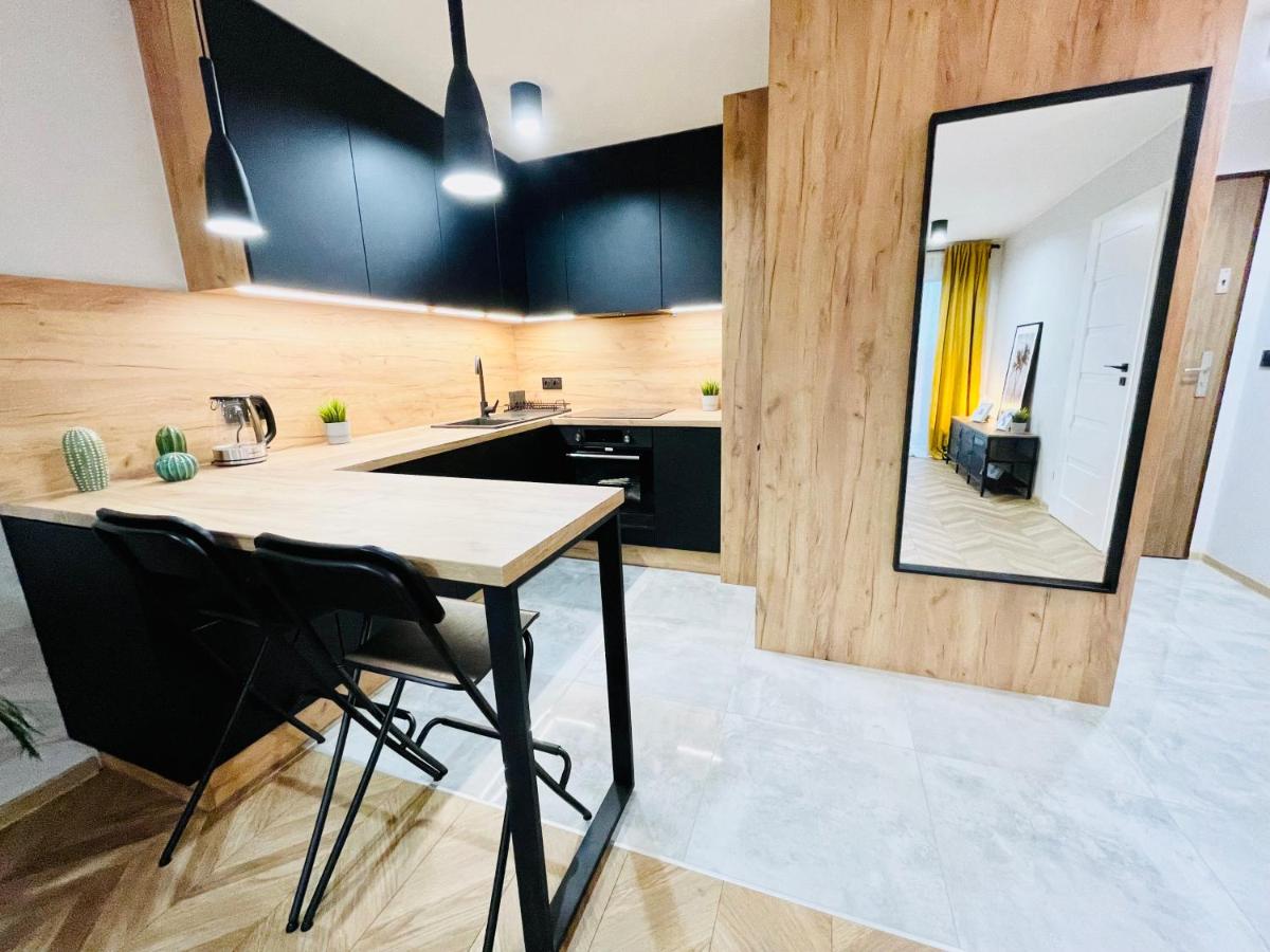 Topaz Apartment - Parking , Kozielska 106D - Housity