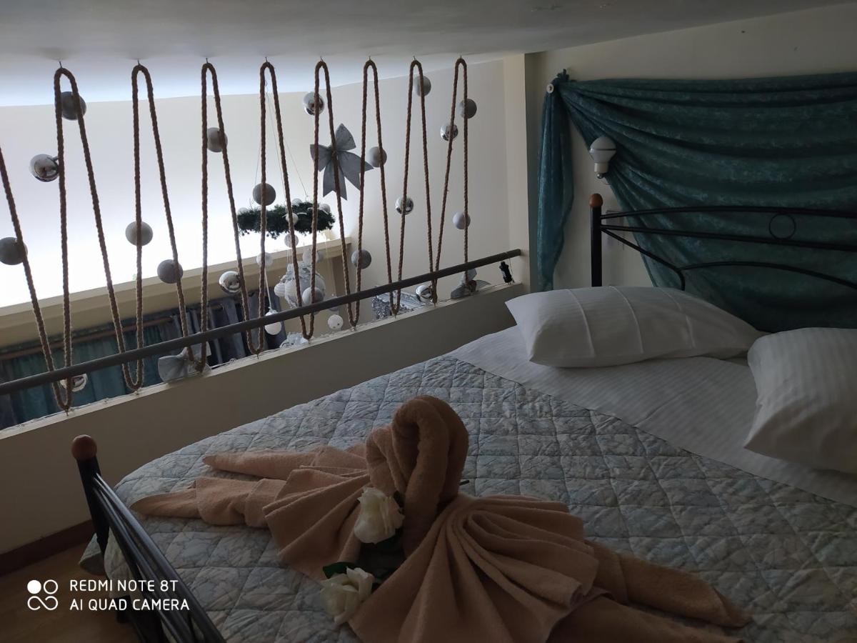 Agapi's Two Levels Studio - Housity