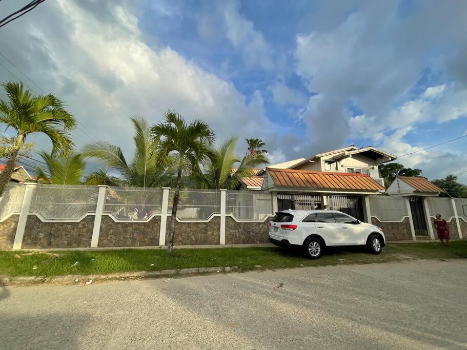 Casa Maru Luxury House in (Fully Climatized) - Housity