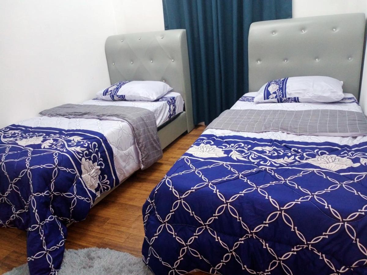 Suitetrails - CASARIA HOMESTAY PD 3Bedrooms Bungalow House