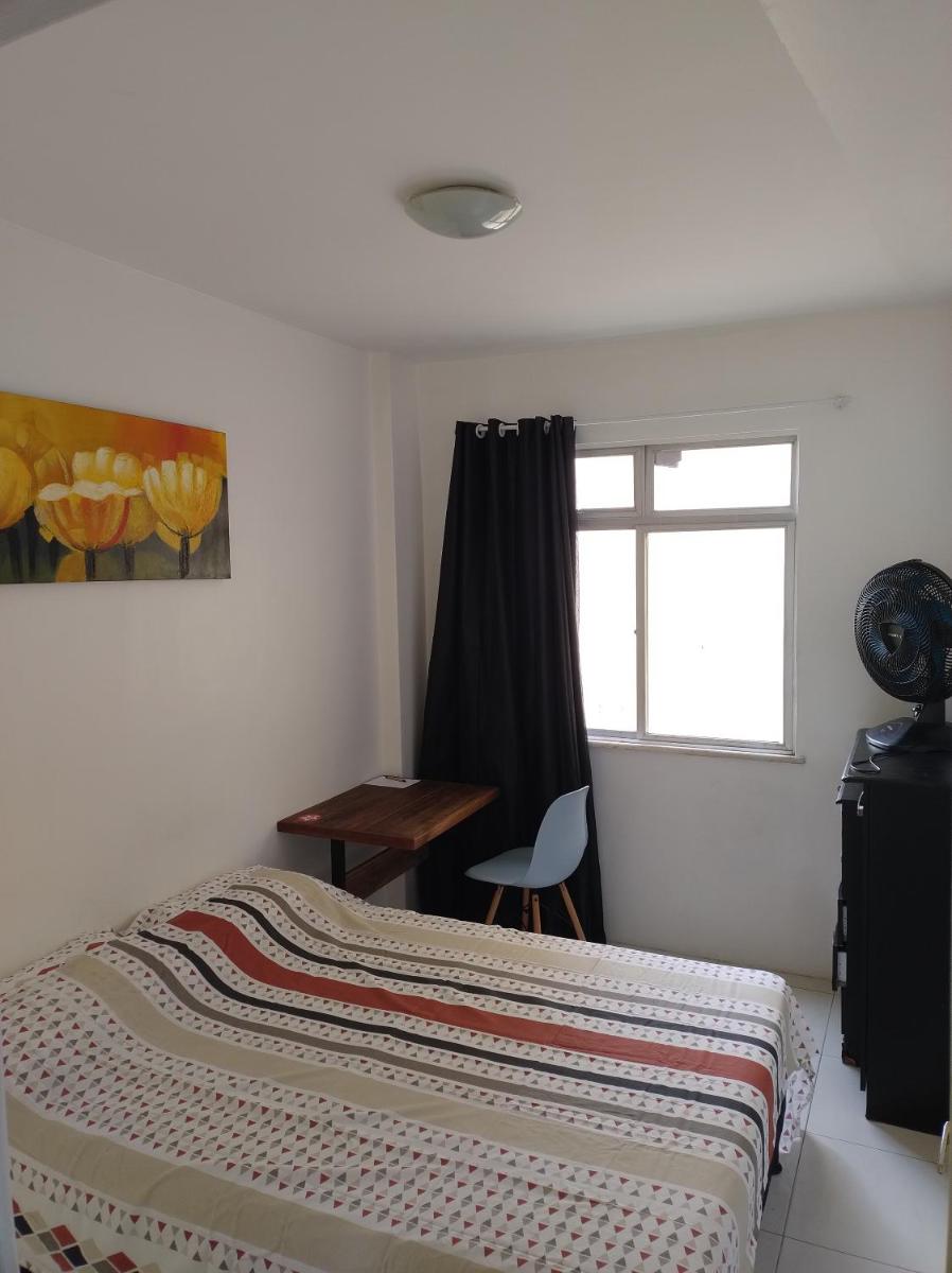 Suíte em apartamento compartilhado, com vista para o mar - Housity