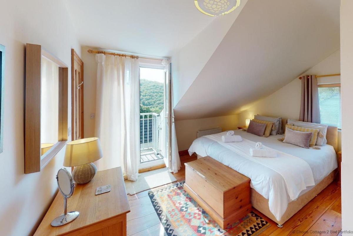 VALLEY VIEW 2 Bedrooms - Housity