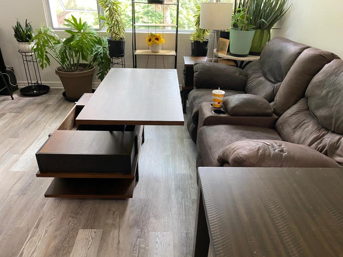 Pearlridge Gardens and Tower Aiea, Hawaii 96701 - Housity