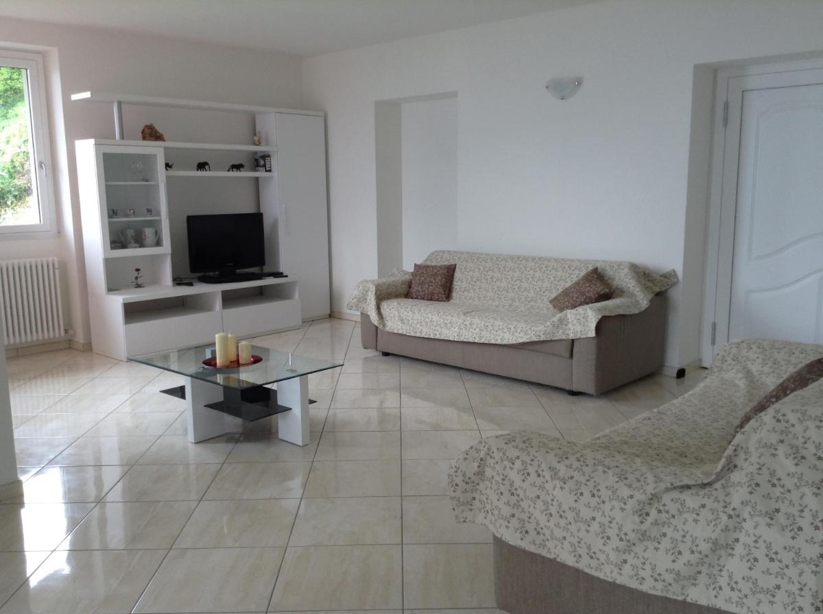 Casa Azalea - Housity
