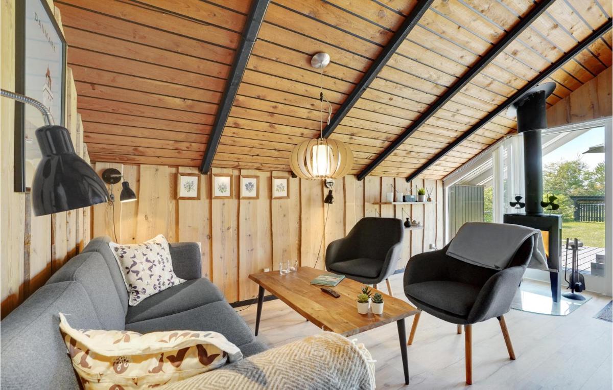 3 Bedroom Cozy Home In Fjerritslev - Housity